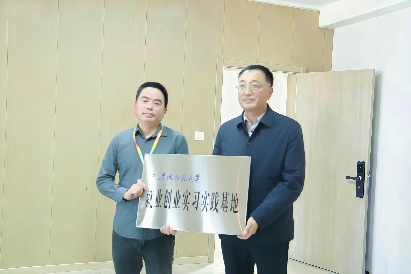 49adf0532768df4fb26579c8da5ac447.jpg 49adf0532768df4fb26579c8da5ac447.jpg