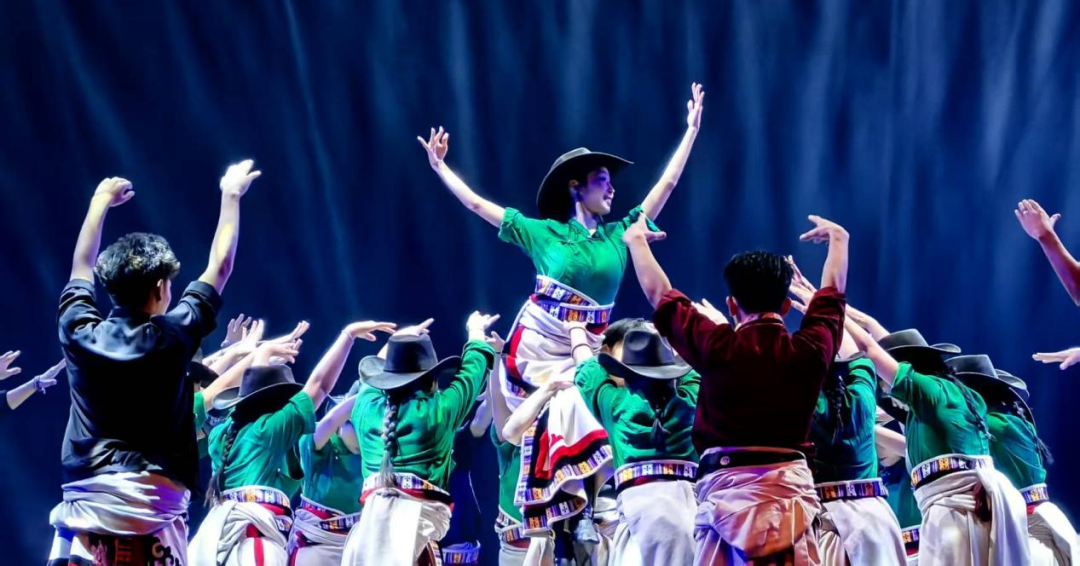 afd4b413d246f60b55eb54bcec9f0fc4png