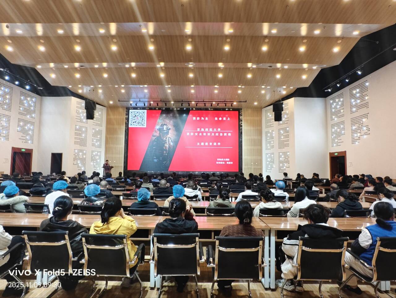 fb3be3d7e1d4c011d82e0b98a0036f93_720.jpg fb3be3d7e1d4c011d82e0b98a0036f93_720.jpg