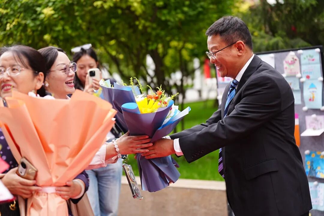 FXB08519JPG FXB08519JPG